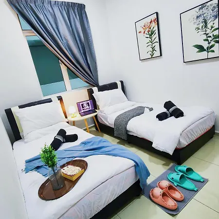 Klia Ehsan Residence Pool View 8 Pax Air-Con Suite Sepang Exterior photo